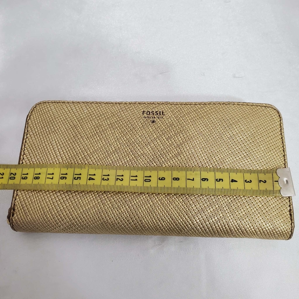Fossil Gold Zip-Around Wallet - Picture 8 of 8